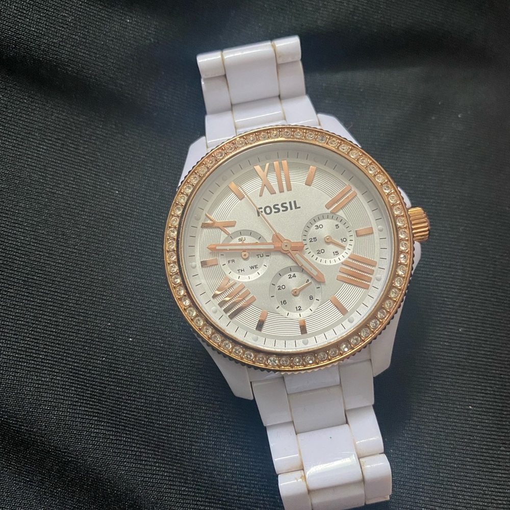 White fossil watch